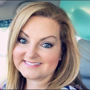 Meet your Posher, Kasey